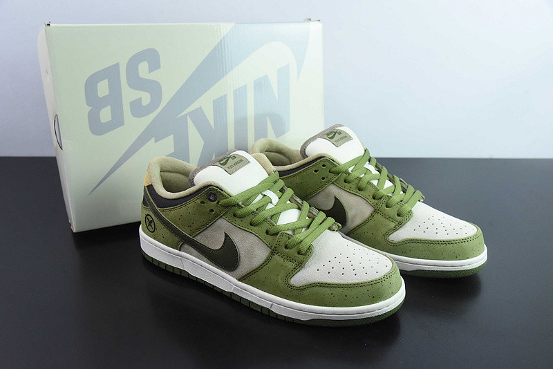 Yuto Horigome x Nike SB Dunk Low Asparagus HF8022-300