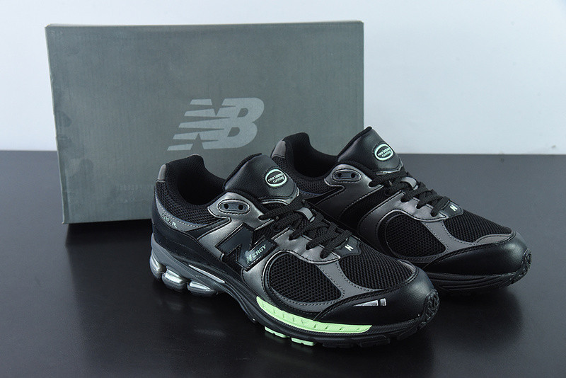 new balance sneaker