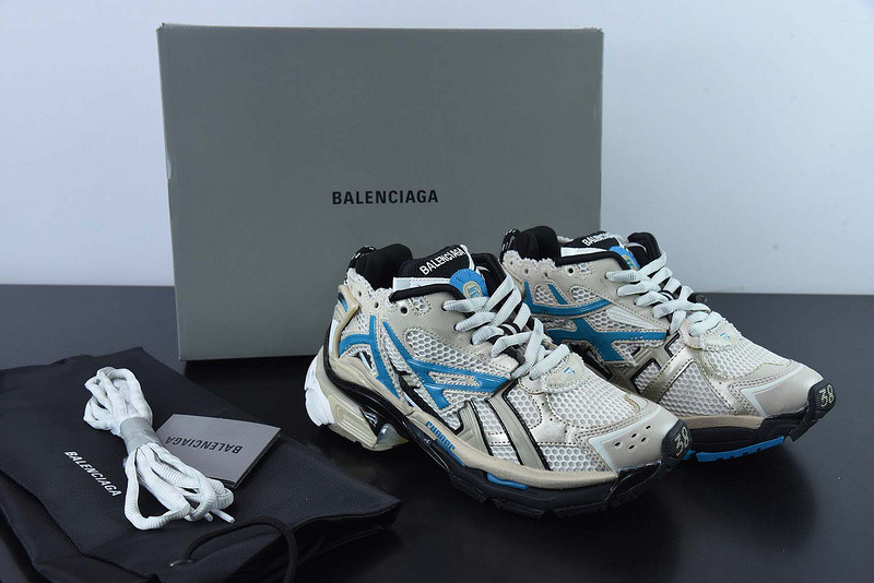 Ba*len*cia*ga runner sneaker