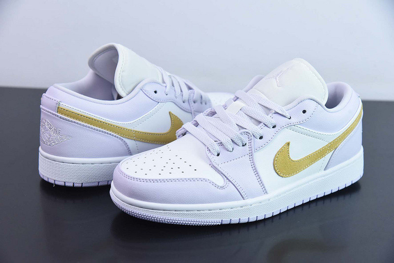 wmns air jordan 1 low